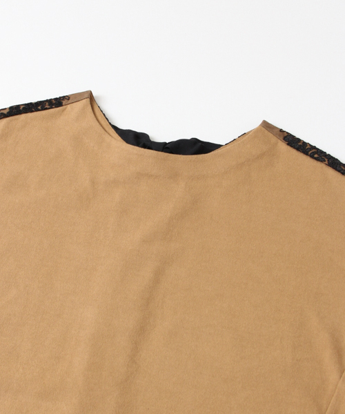 URBAN RESEARCH(アーバンリサーチ)の「UR BACKリボンレースプルオーバー(Tシャツ/カットソー・レディース・ホワイト×ブラック/ネイビー/キャメル・FREE)」の15枚目の写真