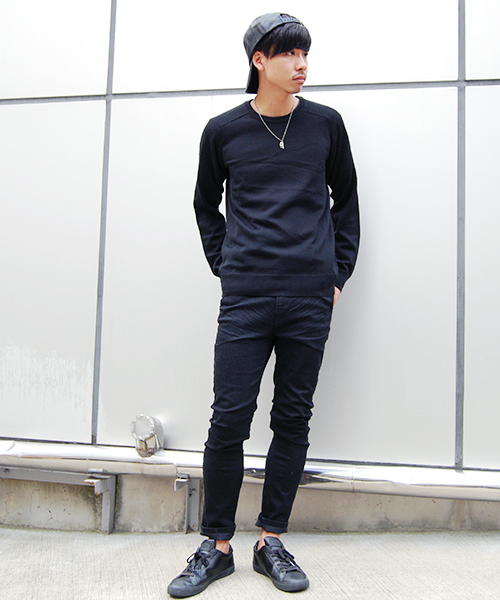 CUSTOM CULTURE（カスタムカルチャー）の「【CUSTOM CULTURE】　Italy made クルーネックセーター　ハイゲージ（ニット/セーター・メンズ・ブラック/グレー系その他/レッド系その他/ブルー系その他・2/3）」の17枚目の写真