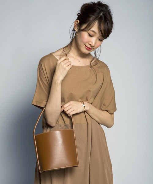PLAIN CLOTHING（プレーンクロージング）の「ミニバケツハンドバッグ【PLAIN CLOTHING】（ショルダーバッグ・レディース・キャメル/ブラック/ワイン・FREE）」の14枚目の写真