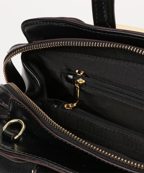 VitaFelice（ヴィータフェリーチェ）の「牛革2wayラウンドハンドバッグ（ハンドバッグ・レディース・ブラック/アイボリー/キャメル/ブラック×ブラック・FREE）」の10枚目の写真