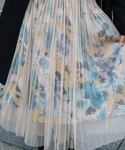 laboratory work（ラボラトリーワーク）の「チュール重ねプリントスカート（スカート・レディース・ブラック/ベージュ/ネイビー・MEDIUM）」の10枚目の写真