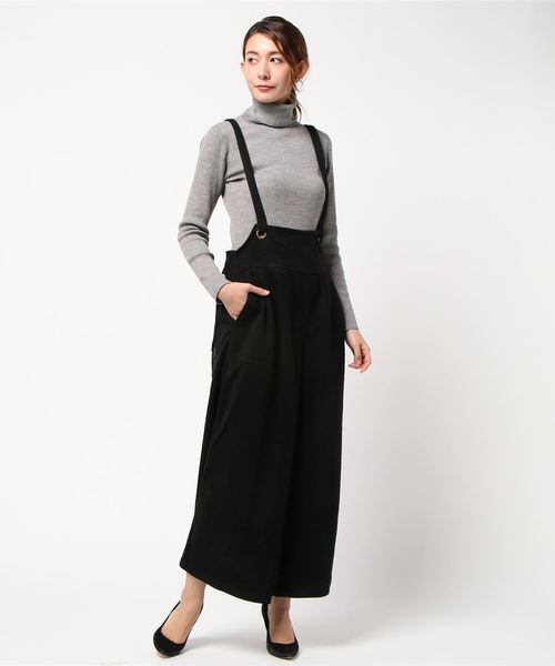 KOBE LETTUCE（コウベレタス）の「あったかフェイクウール×ゆるシルエが大人可愛い！フェイクウールサロペットオールインワン/レディース[E1760]神戸レタス（つなぎ/オールインワン・レディース・ベージュ/ライトグレー/ブラック/ブラック系その他・FREE）」の2枚目の写真