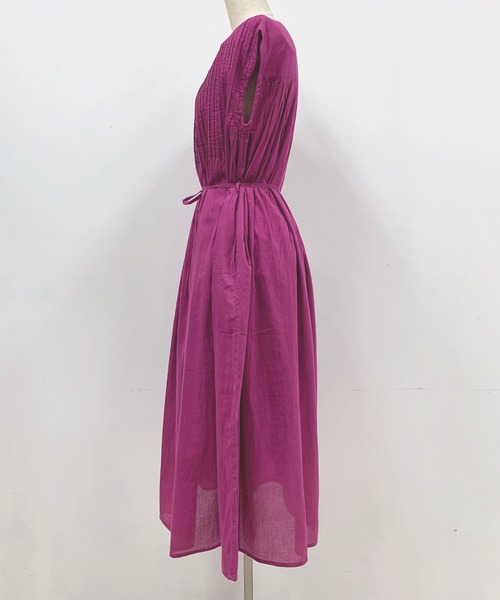 PICCIN（ピッチン）の「ピンタックコットンワンピース（ワンピース・レディース・オフホワイト/ブルー/グリーン/ブラック/パープル/マスタード/ベージュ/ピンク・MEDIUM）」の10枚目の写真