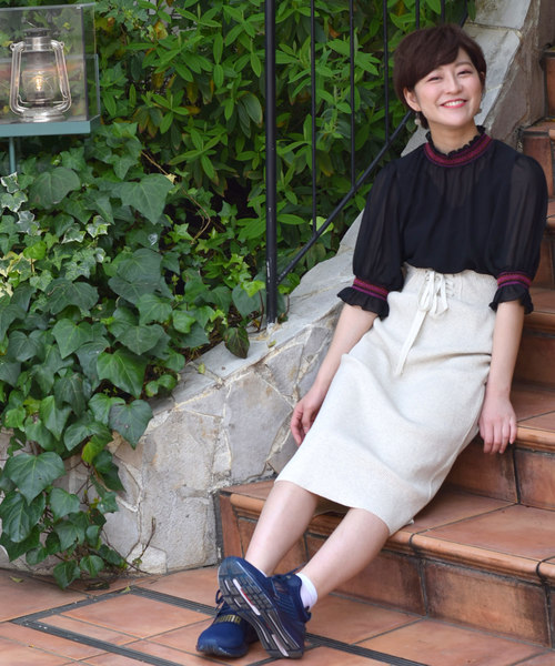 w closet（ダブルクローゼット）の「スモッキング刺繍入りシャーリングプルオーバー（シャツ/ブラウス・レディース・ブラック/オフホワイト/ピンク・FREE）」の16枚目の写真