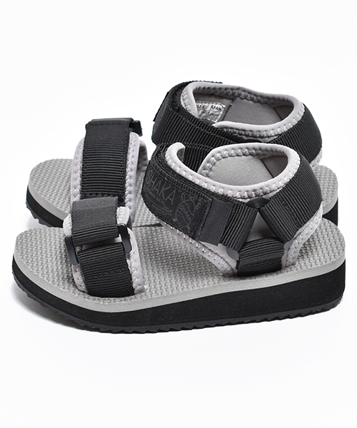 SHAKA（シャカ）の「【SHAKA / シャカ】NEO BUNGY KIDS（サンダル・キッズ・グレイッシュブルー/ネイビー/ピンク系その他/グレー/ブラック/ラベンダー/ブラック×グレー/スモークピンク/ブルー系その他・19cm/15cm/18cm/17cm/16cm）」の14枚目の写真