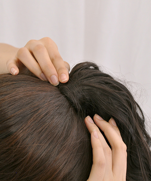 LINEASTORIA(リネアストリア)の「【ポニーテール】ブリッジポニーテール マシュマロウェイブ(ウィッグ・レディース・その他1/その他2/その他3/その他4/その他5/その他6・FREE)」の14枚目の写真