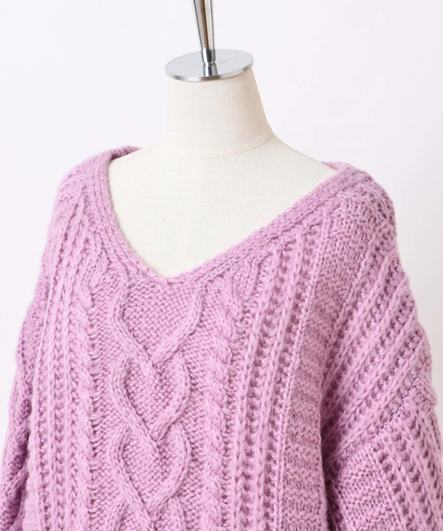 one after another NICE CLAUP（ワンアフターアナザーナイスクラップ）の「ハートキュンケーブルニットカーディガン（カーディガン/ボレロ・レディース・アイボリー/サックスブルー/ピンク・FREE）」の14枚目の写真