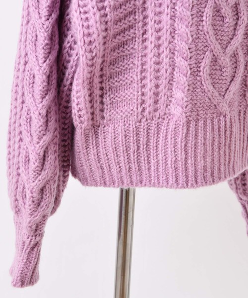 one after another NICE CLAUP（ワンアフターアナザーナイスクラップ）の「ハートキュンケーブルニットカーディガン（カーディガン/ボレロ・レディース・アイボリー/サックスブルー/ピンク・FREE）」の16枚目の写真