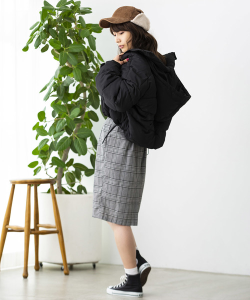 WEGO（ウィゴー）の「WEGO/2WAYカラーフード中綿ブルゾン（ダウンジャケット/コート・レディース・ブラック/レッド/イエロー/ライトピンク・FREE）」の7枚目の写真