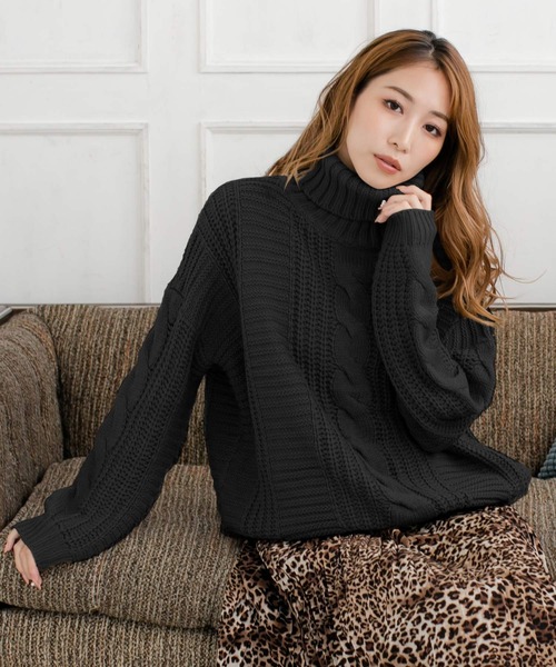 Julia Boutique(ジュリアブティック)の「ケーブル編みローゲージニットチュニック/15332(ニット/セーター・レディース・ホワイト系その他/グレー系その他/ブラウン系その他/ベージュ系その他/グリーン系その他/ブルー系その他/パープル系その他/イエロー系その他/ピンク系その他/ホワイト系その他2/ホワイト系その他3/ブラック系その他3/グレー系その他2/グレー系その他3/ブラウン系その他2/ブラウン系その他3/ベージュ系その他2/グリーン系その他2/グリーン系その他3/ブルー系その他2/ブルー系その他3/ブルー系その他4/ブルー系その他5/ブルー系その他6/パープル系その他2/パープル系その他3/イエロー系その他2/ピンク系その他2/ピンク系その他3/ピンク系その他4/ピンク系その他5/ブラック系その他/レッド系その他/ブラック系その他2/ベージュ系その他3/レッド系その他2/レッド系その他3/ブラウン系その他4/ブラウン系その他5/ブラウン系その他6/その他/その他2/その他1/その他4/その他3/その他5/パープル系その他4/パープル系その他5/パープル系その他6/レッド系その他4/レッド系その他5/レッド系その他6・ONE)」の7枚目の写真