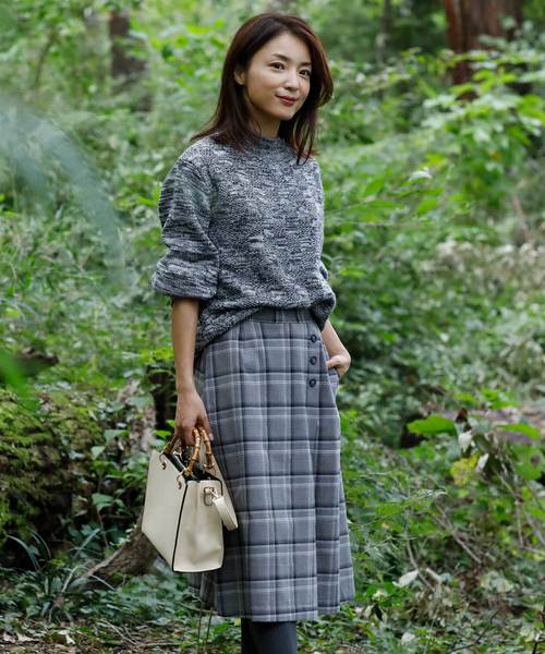 Petit Honfleur（プチオンフルール）の「ミックス編みニットプルオーバー（ニット/セーター・レディース・パープル/グレー/アイボリー・M size/L size）」の9枚目の写真