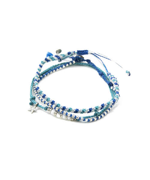 wakami(ワカミ)の「wakami/ワカミ OUTDOOR ANKLET SET OF 3(アンクレット・レディース・ネイビー/ピンク/イエロー/ブルー・FREE)」の3枚目の写真