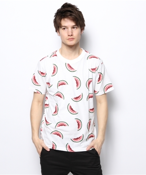 R.NEWBOLD(アールニューボールド)の「GOOD HOOD×RN/WATERMELON PRINT T-SHIRT/145200(Tシャツ/カットソー・メンズ・レッド系その他/ホワイト系その他/ブラック系その他・SMALL/MEDIUM/X-LARGE/LARGE)」の4枚目の写真