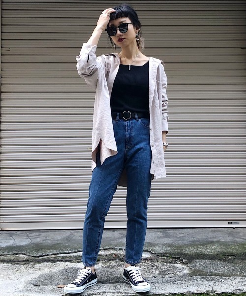 PAGEBOY（ページボーイ）の「ピーチツイルBIGシャツ（シャツ/ブラウス・レディース・ブラック/オフホワイト/ブルー系その他/グレイッシュベージュ・FREE）」の12枚目の写真