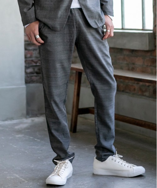 Beno（ビーノ）の「T/R ストレッチ ／ テ－パード イージーパンツ（その他パンツ・メンズ・ブラック/ネイビー/グレー/グレー系その他2/グレー系その他・M/L/LL）」の4枚目の写真