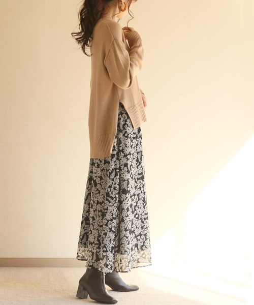 HER CLOSET(ハークローゼット)の「【HERCLOSET】Vネックニットプルオーバー(ニット/セーター・レディース・チャコールグレー/テラコッタ/ベージュ/ダークベージュ/ライトイエロー/グリーン/ネイビー・M)」の19枚目の写真