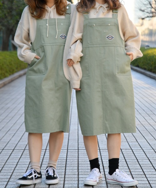 PairPair(ペアペア)の「ワッペン付きジャンパースカート(ジャンパースカート・レディース・ライトグリーン/アイボリー/モカ・FREE)」の3枚目の写真