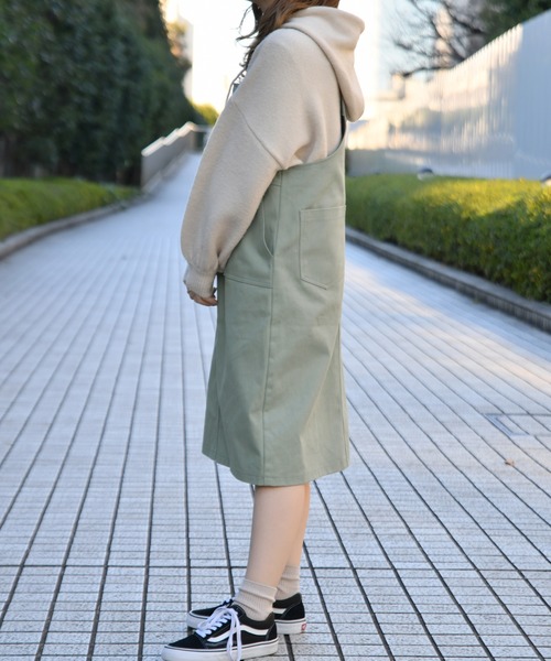 PairPair(ペアペア)の「ワッペン付きジャンパースカート(ジャンパースカート・レディース・ライトグリーン/アイボリー/モカ・FREE)」の18枚目の写真