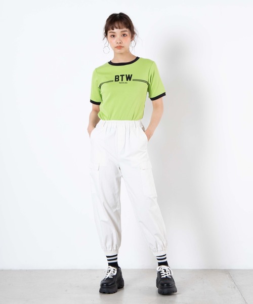 WEGO(ウィゴー)の「WEGO/ロゴリンガーTシャツ(Tシャツ/カットソー・レディース・ホワイト/ライム・FREE)」の6枚目の写真