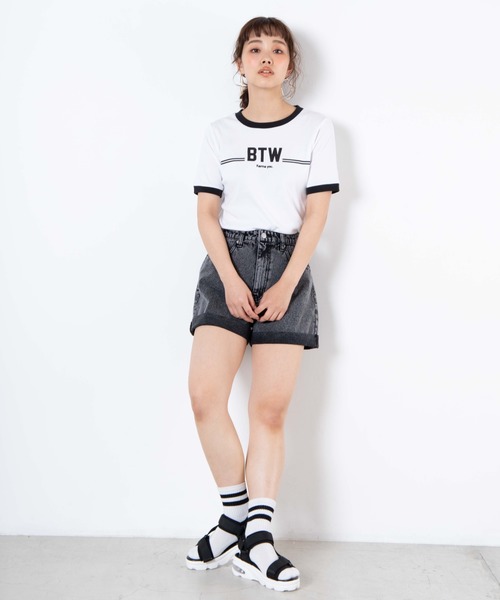 WEGO(ウィゴー)の「WEGO/ロゴリンガーTシャツ(Tシャツ/カットソー・レディース・ホワイト/ライム・FREE)」の5枚目の写真