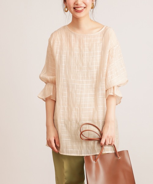 natural couture(ナチュラルクチュール)の「シアーフリルスリーブ3WAYブラウス(シャツ/ブラウス・レディース・オフホワイト/サックスブルー/イエロー/オレンジ/モカ/アイボリー/ピンク・FREE)」の3枚目の写真