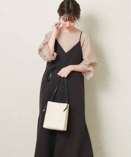 natural couture(ナチュラルクチュール)の「シアーフリルスリーブ3WAYブラウス(シャツ/ブラウス・レディース・オフホワイト/サックスブルー/イエロー/オレンジ/モカ/アイボリー/ピンク・FREE)」の15枚目の写真