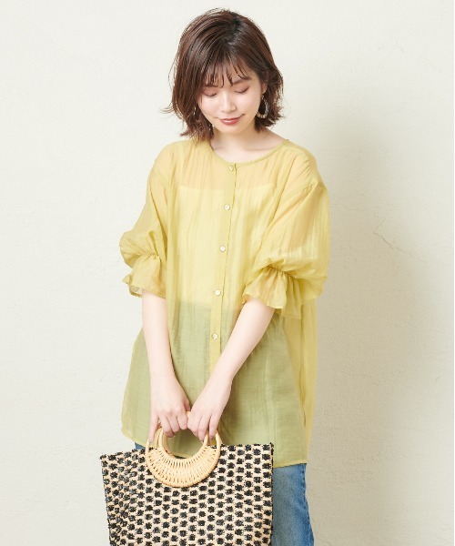 natural couture(ナチュラルクチュール)の「シアーフリルスリーブ3WAYブラウス(シャツ/ブラウス・レディース・オフホワイト/サックスブルー/イエロー/オレンジ/モカ/アイボリー/ピンク・FREE)」の20枚目の写真