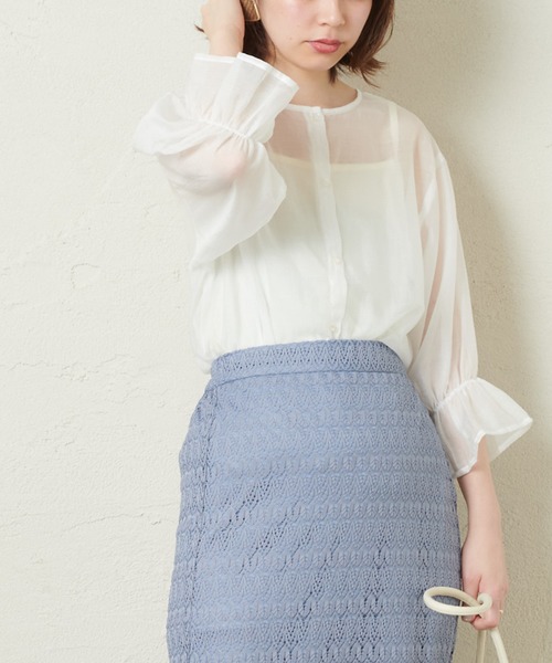 natural couture(ナチュラルクチュール)の「シアーフリルスリーブ3WAYブラウス(シャツ/ブラウス・レディース・オフホワイト/サックスブルー/イエロー/オレンジ/モカ/アイボリー/ピンク・FREE)」の11枚目の写真
