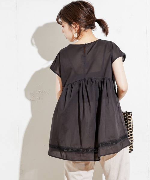 natural couture(ナチュラルクチュール)の「ピンタックレースブラウス(シャツ/ブラウス・レディース・ブラック/オフホワイト/ブラウン/カーキ・FREE)」の21枚目の写真