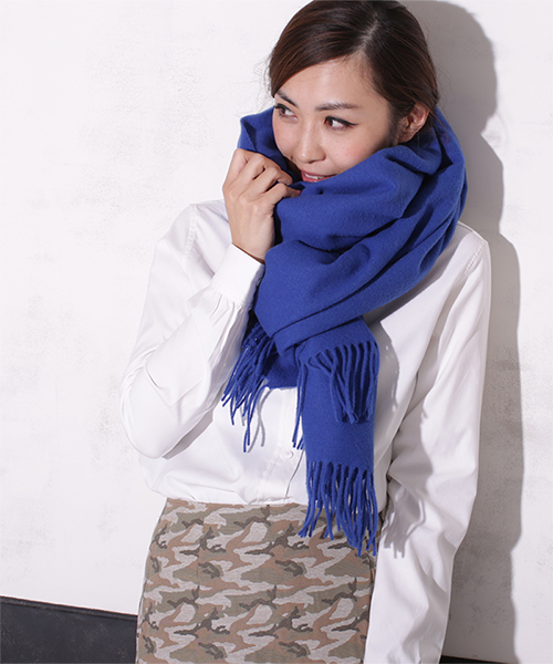 NANO universe（ナノユニバース）の「GLEN PRINCE/大判WOOLカラーストール（ストール/ショール・レディース・ピンク/ベージュ/ブルー/チャコール/ネイビー/ブラック・FREE）」の5枚目の写真