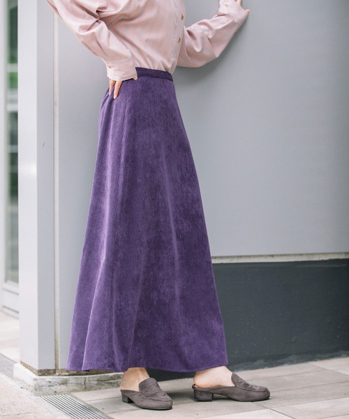 Munich（ミューニック）の「コーデュロイ　マーメイドマキシスカート（スカート・レディース・ブラック/パープル/キャメル・S/M）」の17枚目の写真