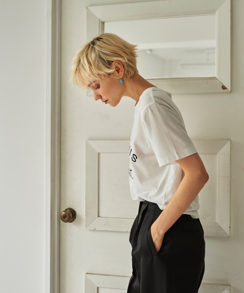 ETRE TOKYO（エトレトウキョウ）の「S'ILVOUS PLAIT. TEE（T