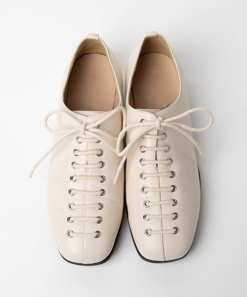 WEGO（ウィゴー）の「WEGO/レースアップスクエアトゥシューズ（ドレスシューズ・レディース・ブラック/オフホワイト・MEDIUM/LARGE）」の7枚目の写真