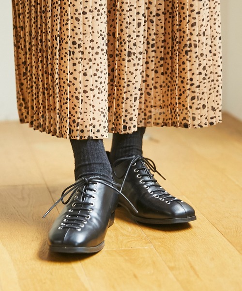 WEGO（ウィゴー）の「WEGO/レースアップスクエアトゥシューズ（ドレスシューズ・レディース・ブラック/オフホワイト・MEDIUM/LARGE）」の17枚目の写真