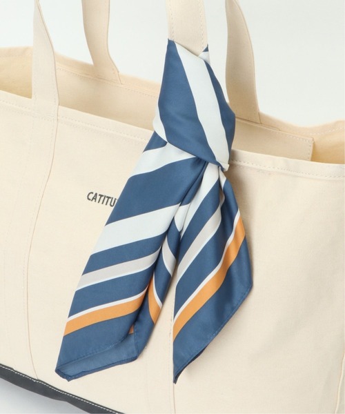 ikka（イッカ）の「ストライプＳＱスカーフ（ストール/ショール・レディース・ベージュ/ネイビー/オレンジ・FREE）」の2枚目の写真