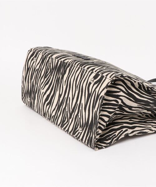 ALTROSE（アルトローズ）の「トートバッグ　[ﾌﾗﾝｼｽ]（トートバッグ・レディース・ベージュ/ブラウン/ホワイト系その他/ホワイト系その他2・FREE）」の6枚目の写真