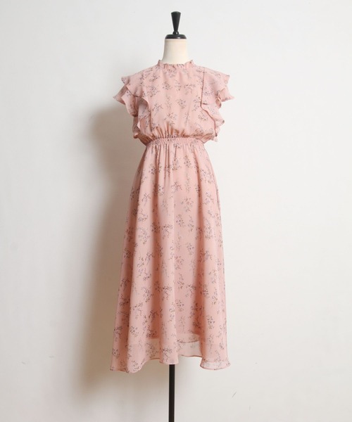 tocco closet（トッコ　クローゼット）の「プチフリルネックラッフルフリルスリーブフラワープリントワンピース（ワンピース・レディース・ピンク/ライトベージュ/グレイッシュブルー・M）」の18枚目の写真