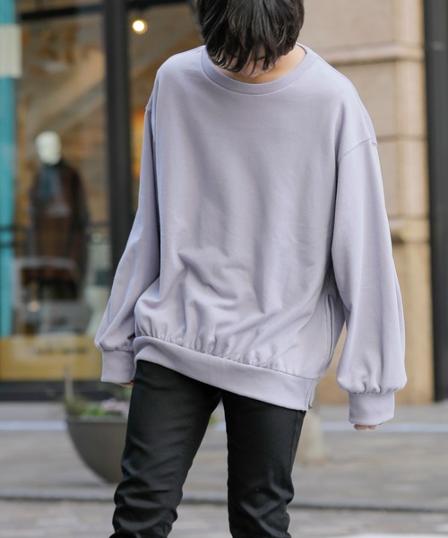 Beno（ビーノ）の「ライト裏毛 サイドジップ スリット バルーンスリーブ ルーズシルエット トレーナー（スウェット・メンズ・ラベンダー/アイボリー/ブラック/ピンクベージュ/ライトグリーン/コーラルピンク・M/L）」の5枚目の写真
