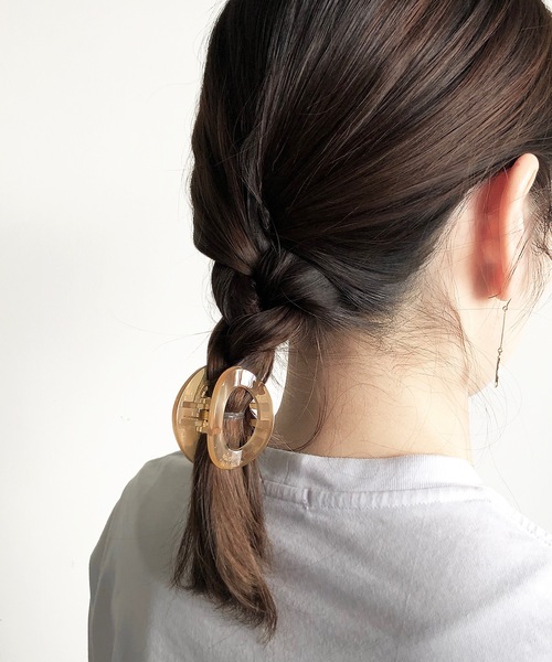 aller au lit（アレオリ）の「FT:aller au lit（アレオリ） バンス（バレッタ/ヘアクリップ・レディース・ベージュ/ブラウン/キャメル・FREE）」の3枚目の写真