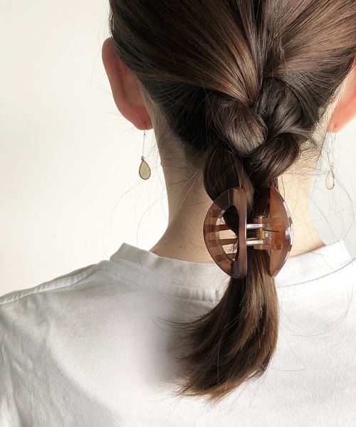 aller au lit（アレオリ）の「FT:aller au lit（アレオリ） バンス（バレッタ/ヘアクリップ・レディース・ベージュ/ブラウン/キャメル・FREE）」の2枚目の写真