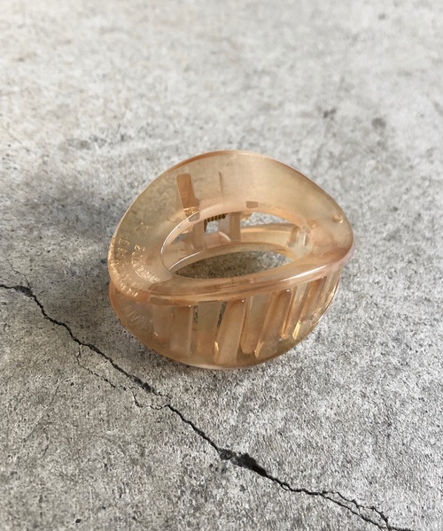 aller au lit（アレオリ）の「FT:aller au lit（アレオリ） バンス（バレッタ/ヘアクリップ・レディース・ベージュ/ブラウン/キャメル・FREE）」の9枚目の写真