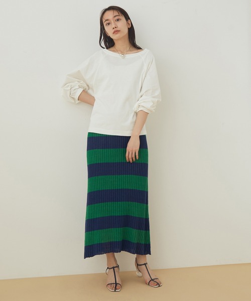 ADAM ET ROPE'(アダムエロペ)の「ワイドスリーブくびれTEE(Tシャツ/カットソー・レディース・ホワイト/ベージュ/グリーン・FREE)」の5枚目の写真