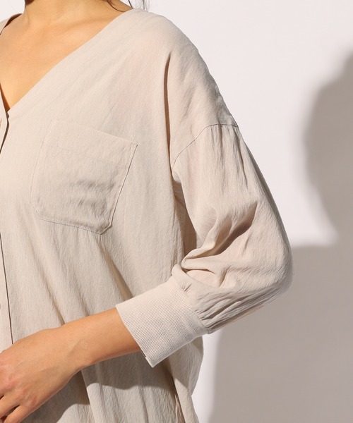 BAYFLOW（ベイフロー）の「シアーシャツワンピース（ワンピース・レディース・ブラック/ベージュ/ライトグリーン・FREE）」の17枚目の写真