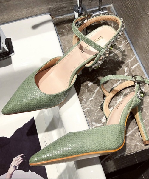 Jasmine Grandiflorum（ジャスミングランディフローラム）の「【Jasmine】バックルビジューハイヒールパンプス ヒール9cm (SS)（パンプス・レディース・ブラック/イエロー/ホワイト/グリーン・24.0cm/24.5cm/23.0cm/25.5cm/25.0cm/23.5cm）」の8枚目の写真