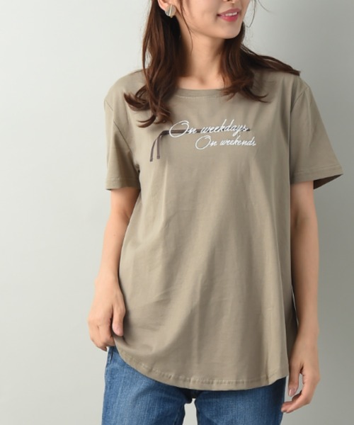 INTERPLANET（インタープラネット）の「オーガニックコットンテープ刺繍プルオーバー（Tシャツ/カットソー・レディース・チャコールグレー/オフホワイト/オリーブ・FREE）」の6枚目の写真