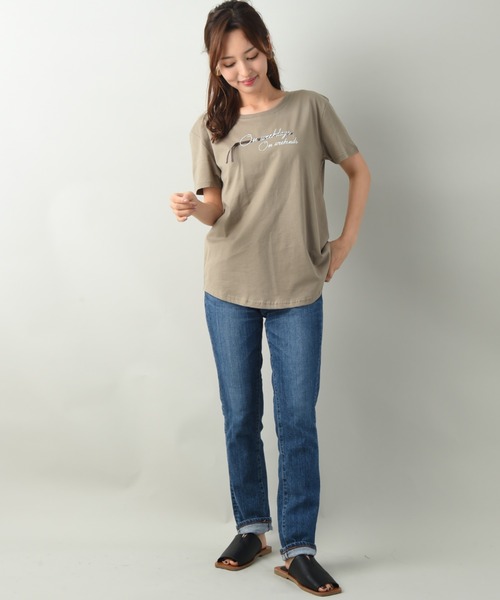 INTERPLANET（インタープラネット）の「オーガニックコットンテープ刺繍プルオーバー（Tシャツ/カットソー・レディース・チャコールグレー/オフホワイト/オリーブ・FREE）」の9枚目の写真