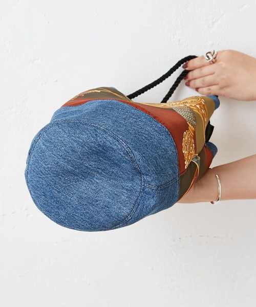 BEARDSLEY(ビアズリー)の「【アソート】ヴィンテージスカーフバッグ(トートバッグ・レディース・インディゴブルー・FREE)」の8枚目の写真