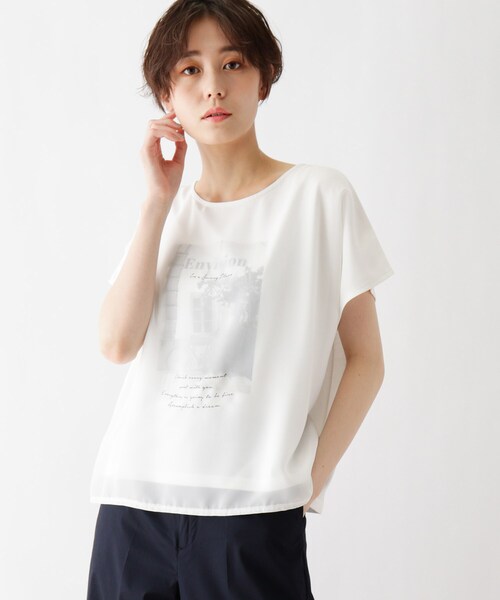 DRESKIP（ドレスキップ）の「◆ひんやりシフォンレイヤード転写プリントTシャツ（Tシャツ/カットソー・レディース・オフホワイト/ライトベージュ/黄緑系/キャメル/ブラック/パープル・03/02/04）」の2枚目の写真