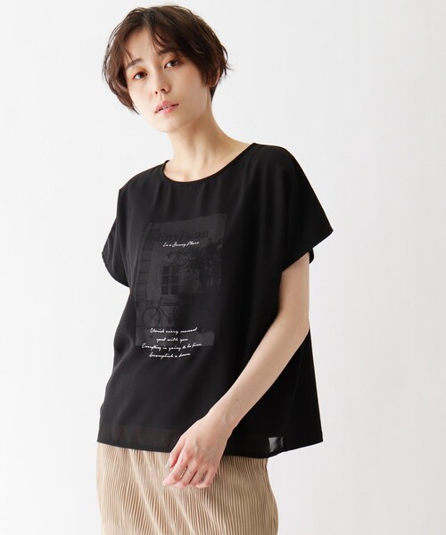 DRESKIP（ドレスキップ）の「◆ひんやりシフォンレイヤード転写プリントTシャツ（Tシャツ/カットソー・レディース・オフホワイト/ライトベージュ/黄緑系/キャメル/ブラック/パープル・03/02/04）」の3枚目の写真