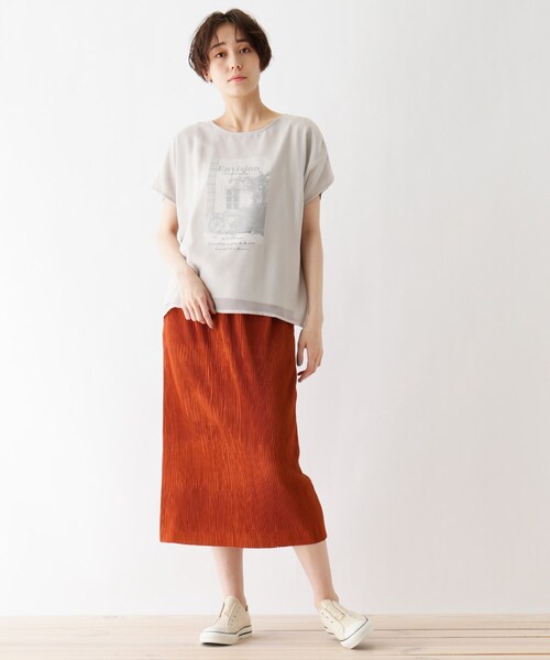 DRESKIP（ドレスキップ）の「◆ひんやりシフォンレイヤード転写プリントTシャツ（Tシャツ/カットソー・レディース・オフホワイト/ライトベージュ/黄緑系/キャメル/ブラック/パープル・03/02/04）」の14枚目の写真